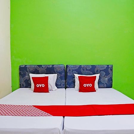 Oyo 91583 D'Cost Green Syariah Surabaya Kültér fotó