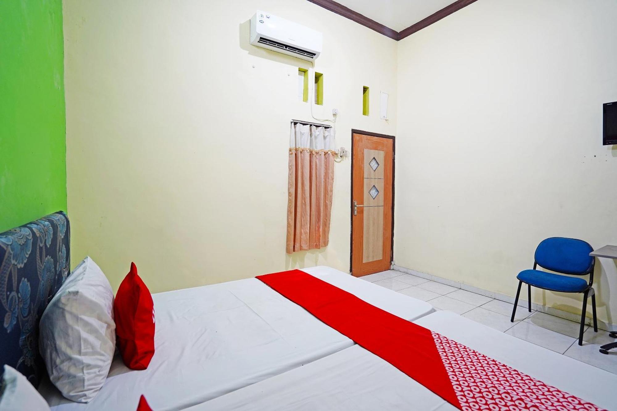 Oyo 91583 D'Cost Green Syariah Surabaya Kültér fotó