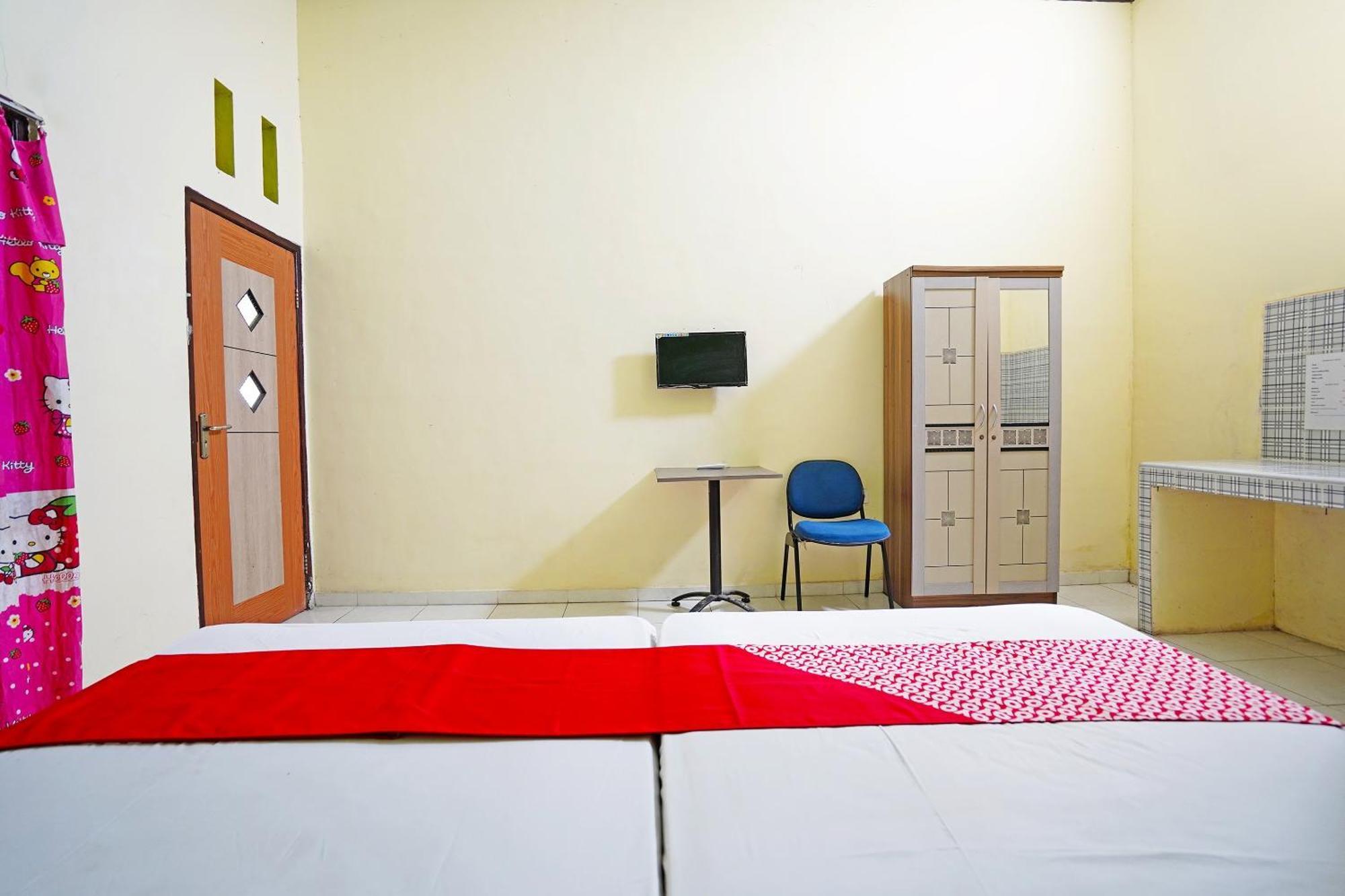 Oyo 91583 D'Cost Green Syariah Surabaya Kültér fotó