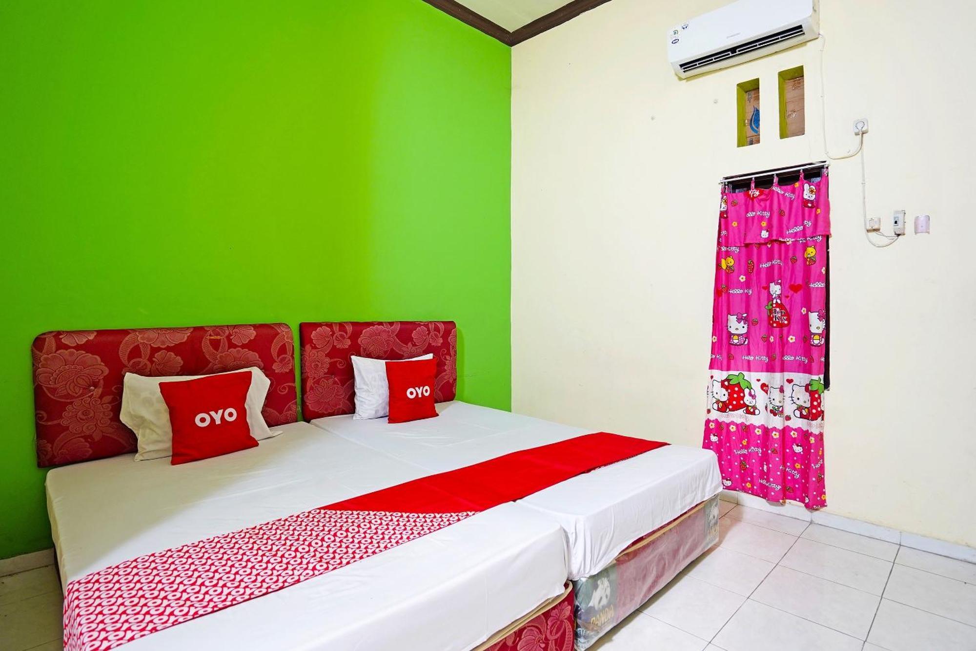 Oyo 91583 D'Cost Green Syariah Surabaya Kültér fotó